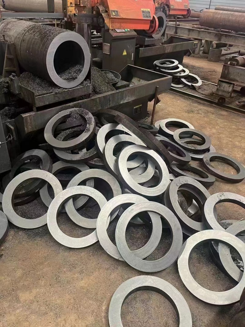 和田和田和田20G无缝钢管切割